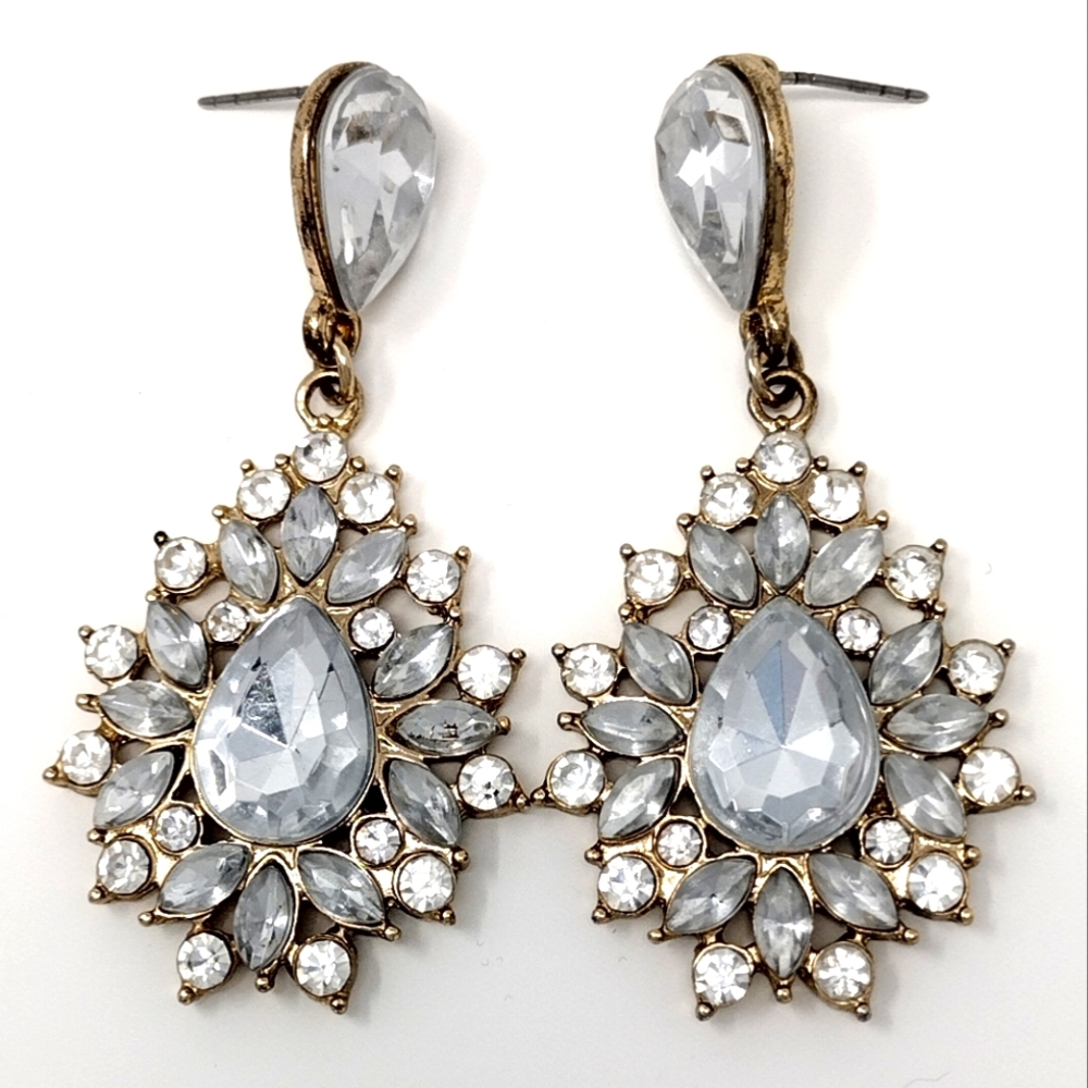 ✨4 for $20 Jewelry ✨ | H&M | Rhinestone Drop Earrings